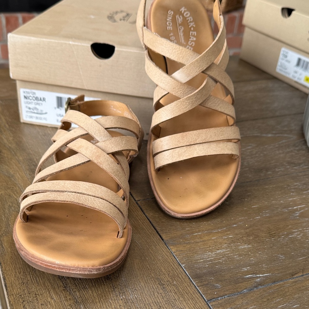 Kork-Ease Women's Light Tan Strappy Suede Sandals